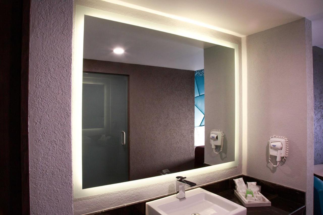 Hotel Passion Secrets Villas And Suites Toluca Extérieur photo