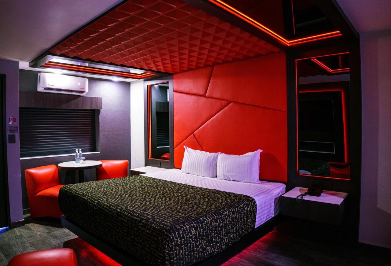 Hotel Passion Secrets Villas And Suites Toluca Extérieur photo