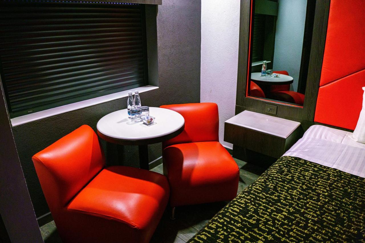 Hotel Passion Secrets Villas And Suites Toluca Extérieur photo